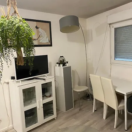 Pied-a-terre Bordelais 아파트 보르도